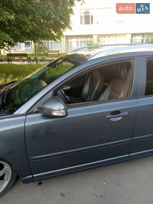 Универсал Volvo V50 2012 в Шостке