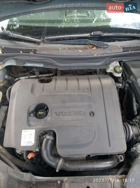 Універсал Volvo V50 2009 в Вижниці