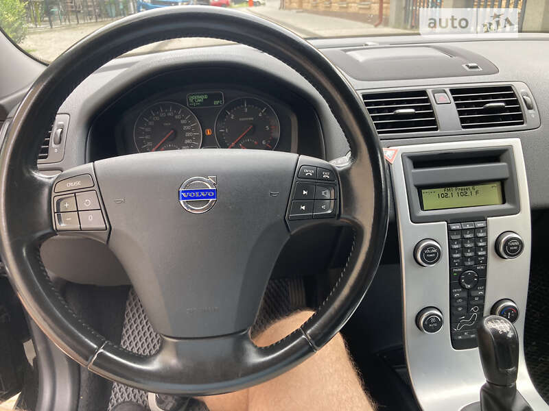 Универсал Volvo V50 2010 в Львове фото 26 Универсал Volvo V50 2010 в Львове