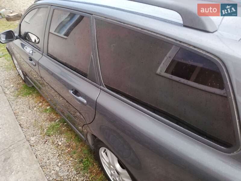 Універсал Volvo V50 2009 в Чемерівцях