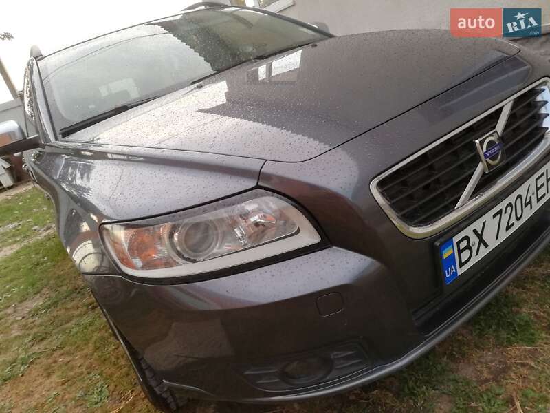 Універсал Volvo V50 2009 в Чемерівцях