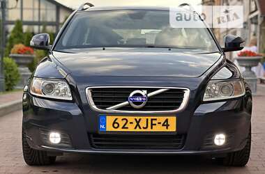 Универсал Volvo V50 2012 в 