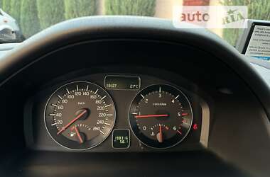 Универсал Volvo V50 2012 в 