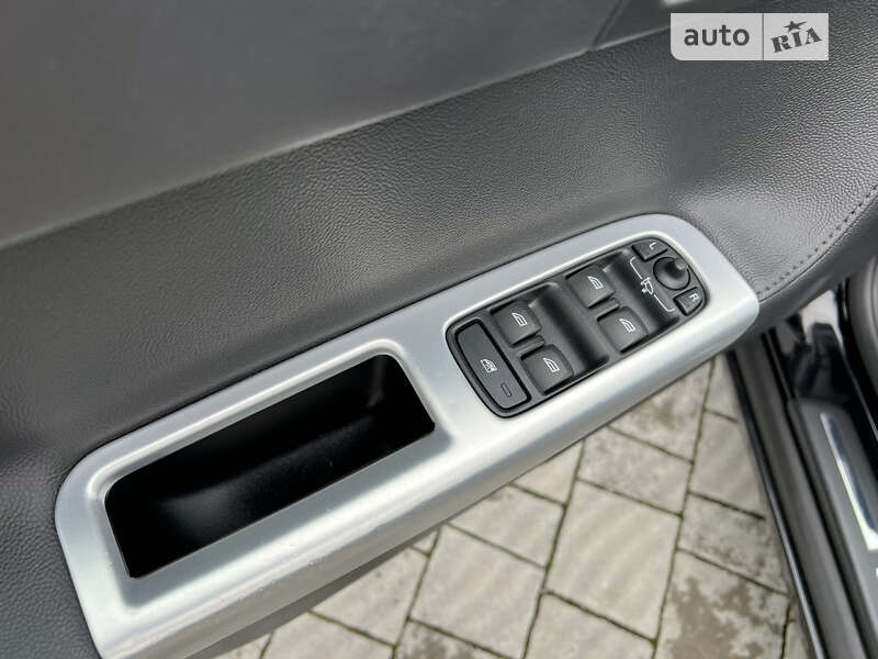 Универсал Volvo V50 2012 в Стрые