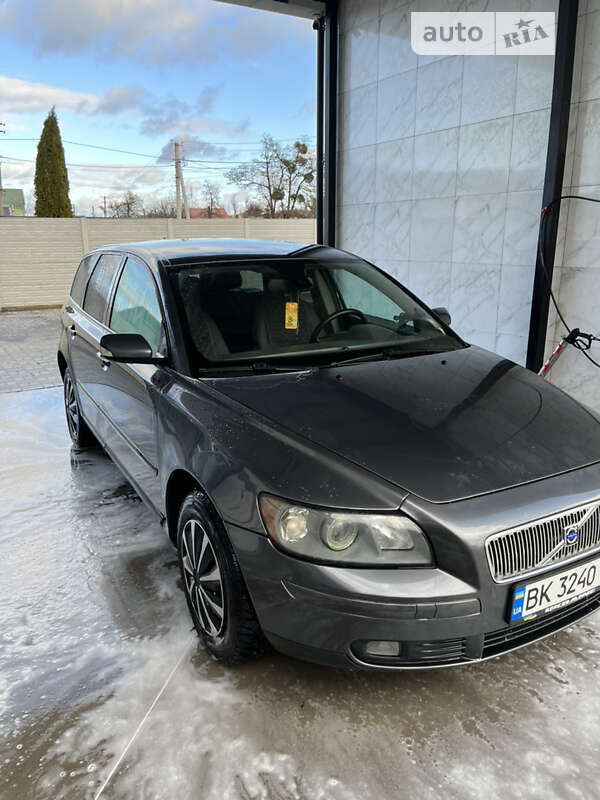 Универсал Volvo V50 2005 в Здолбунове