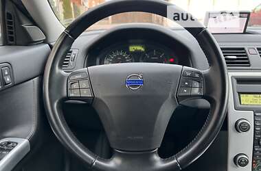 Універсал Volvo V50 2012 в 
