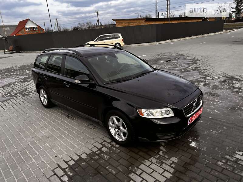 Универсал Volvo V50 2009 в Черкассах