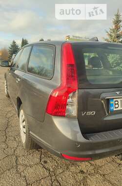 Універсал Volvo V50 2011 в Полтаві