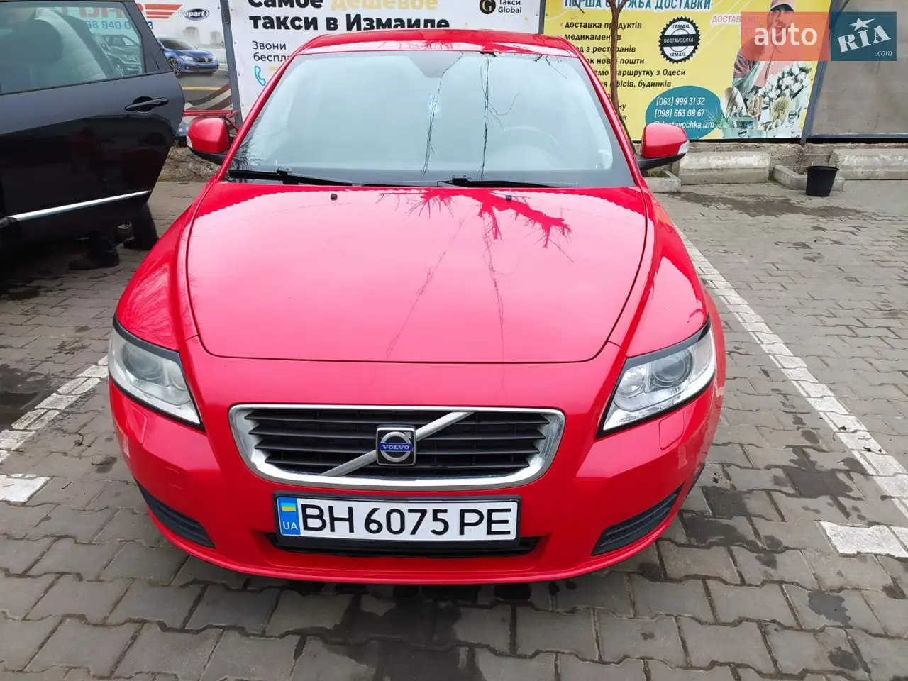 Продам своє авто,стан чудовий.
Нова гума.Замінені ремні,масла,фільтра.
Стан салона ідеальний. При потребі можу відправити додаткові фото.Без торгу .