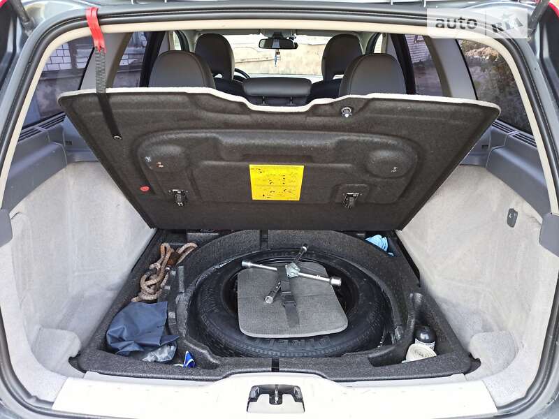 Универсал Volvo V50 2010 в Хмельницком фото 49 Универсал Volvo V50 2010 в Хмельницком