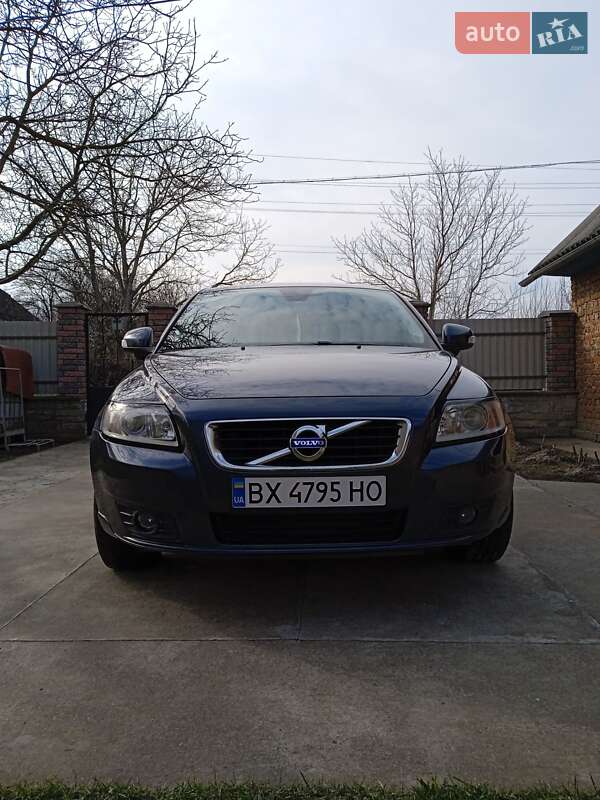 Универсал Volvo V50 2011 в Каменец-Подольском фото 8 Универсал Volvo V50 2011 в Каменец-Подольском