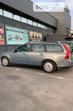 Универсал Volvo V50 2010 в Харькове