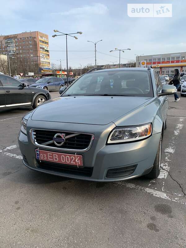 Универсал Volvo V50 2010 в Харькове