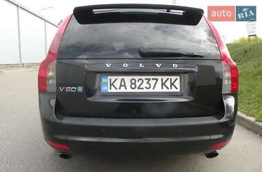 Универсал Volvo V50 2011 в Киеве