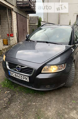 Универсал Volvo V50 2010 в Львове