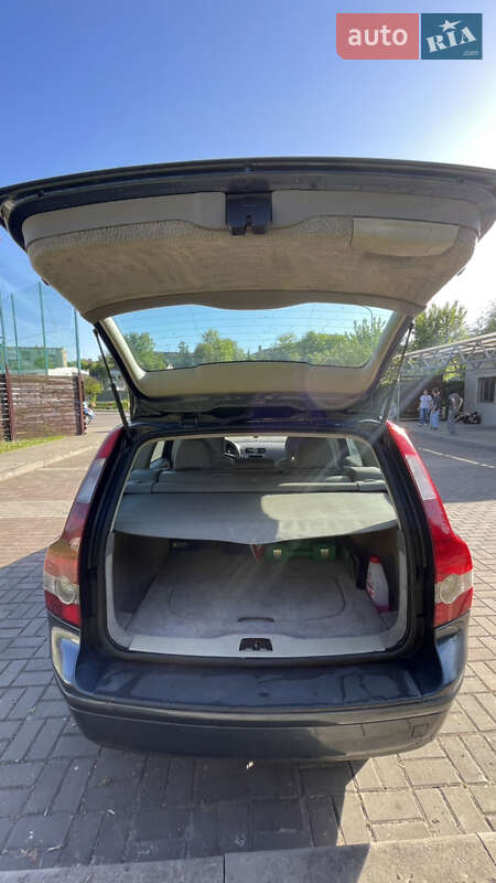 Универсал Volvo V50 2005 в Луцке фото 5 Универсал Volvo V50 2005 в Луцке