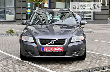 Volvo V50 2009