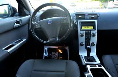 Универсал Volvo V50 2011 в Львове