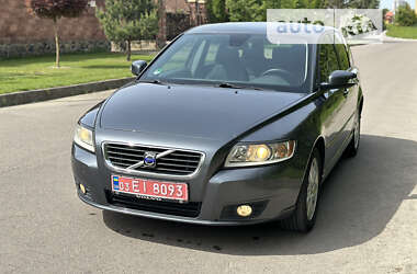 Volvo V50 2009