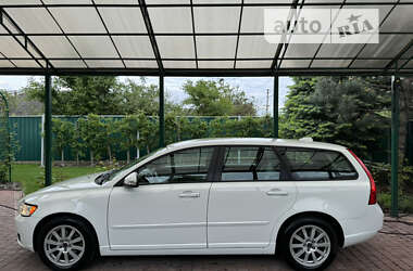 Универсал Volvo V50 2011 в Умани