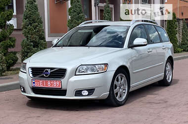 Volvo V50 2011