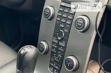 Volvo V50 2009