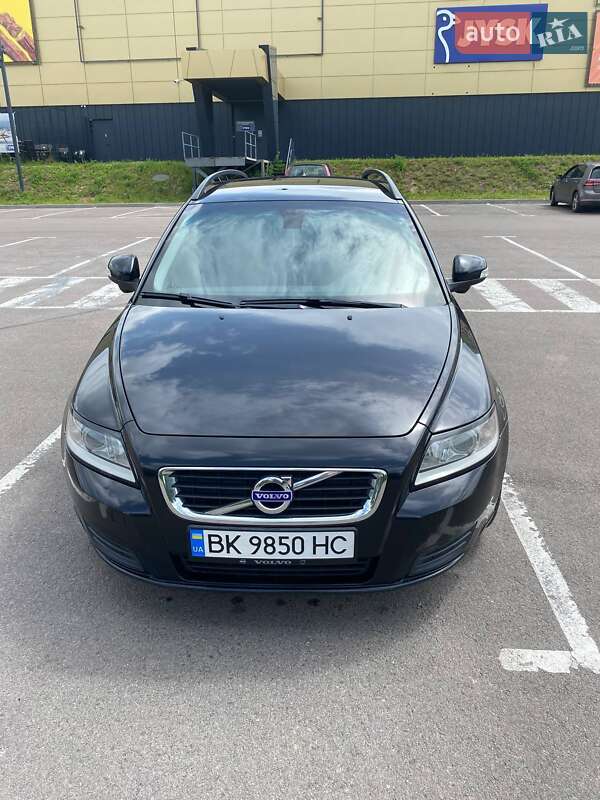 Volvo V50 2010 Volvo V50 2010