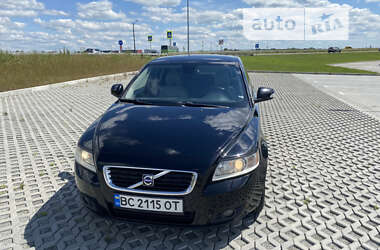 Volvo V50 2010