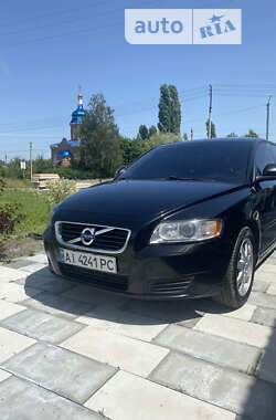 Volvo V50 2010