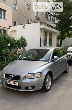 Volvo V50 2011