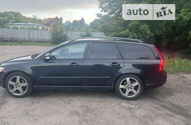 Универсал Volvo V50 2010 в Обухове