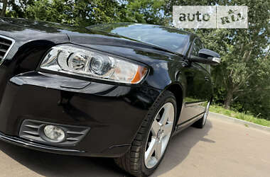 Універсал Volvo V50 2012 в Сумах