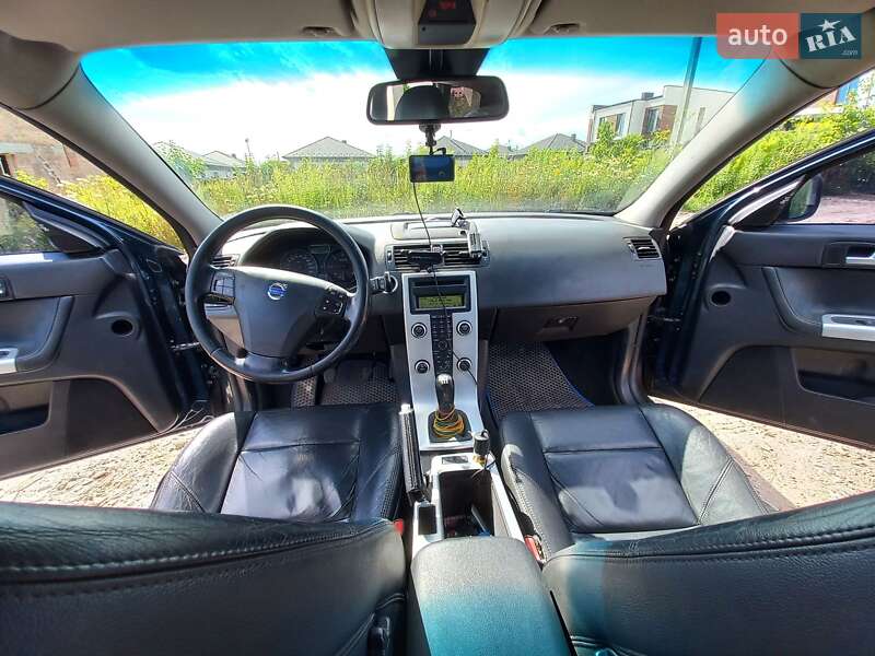 Універсал Volvo V50 2010 в Рівному