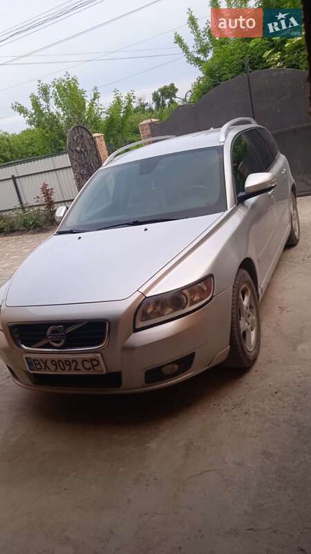 Универсал Volvo V50 2012 в Каменец-Подольском