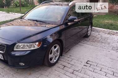 Універсал Volvo V50 2012 в Червонограді