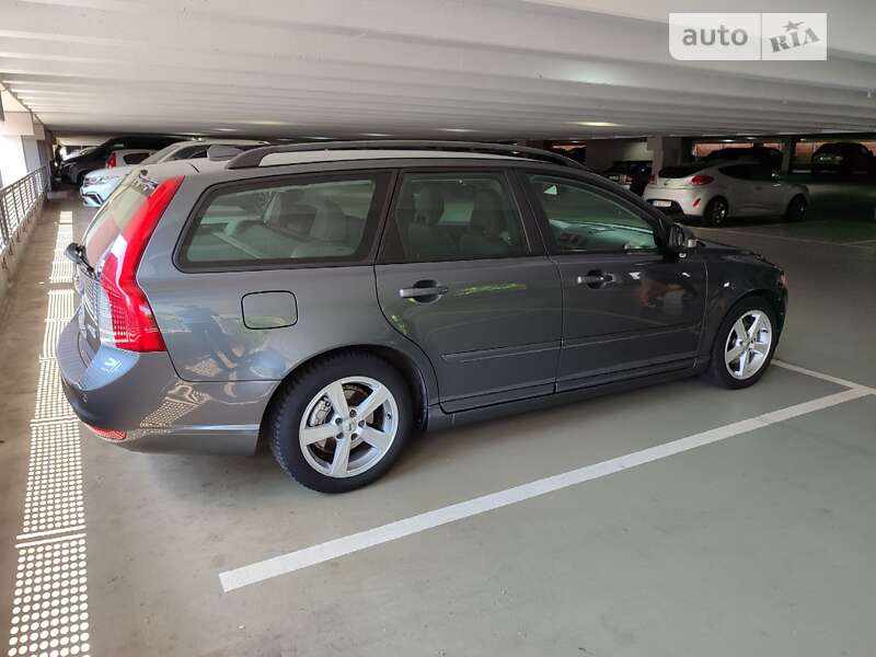 Универсал Volvo V50 2010 в Одессе