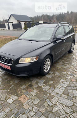 Універсал Volvo V50 2010 в Житомирі