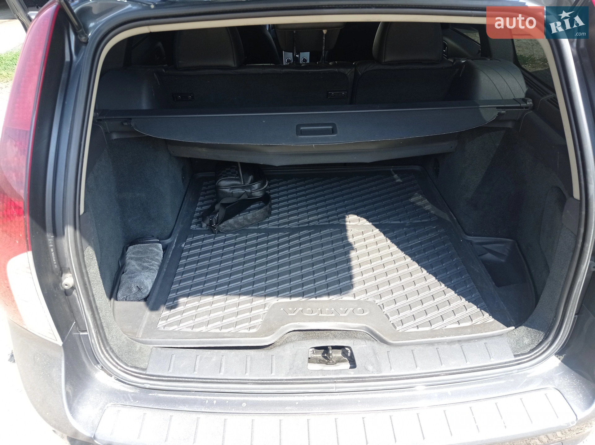 2011 Volvo V50 - мініатюра 3