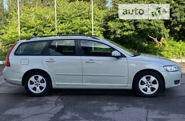 Універсал Volvo V50 2010 в Дубні