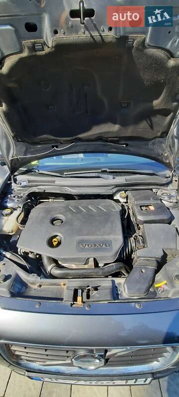 Универсал Volvo V50 2012 в Львове