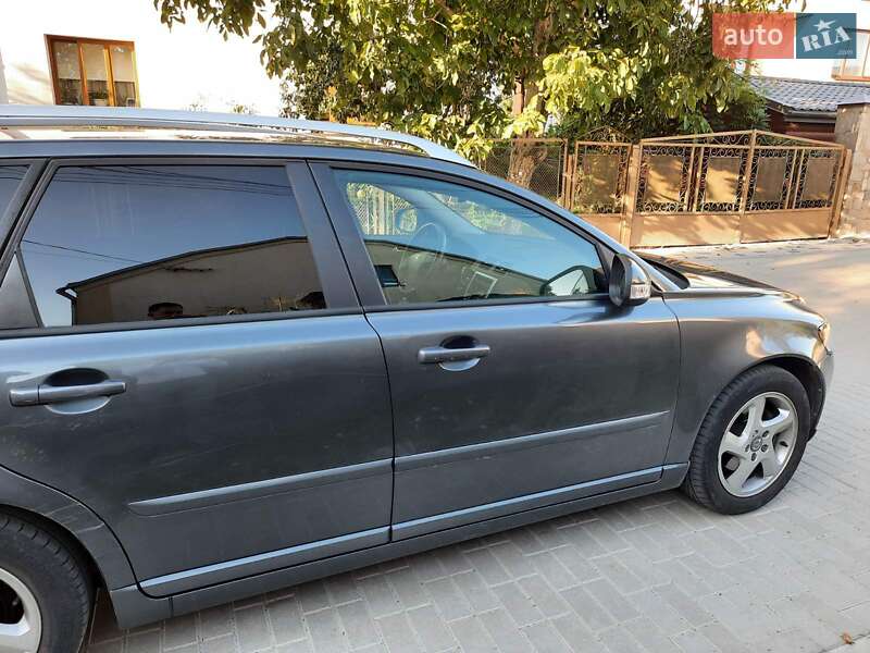 Универсал Volvo V50 2012 в Львове