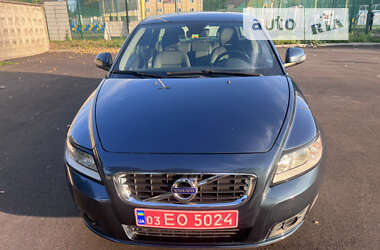 Универсал Volvo V50 2010 в Киеве