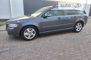 Універсал Volvo V50 2010 в Стрию