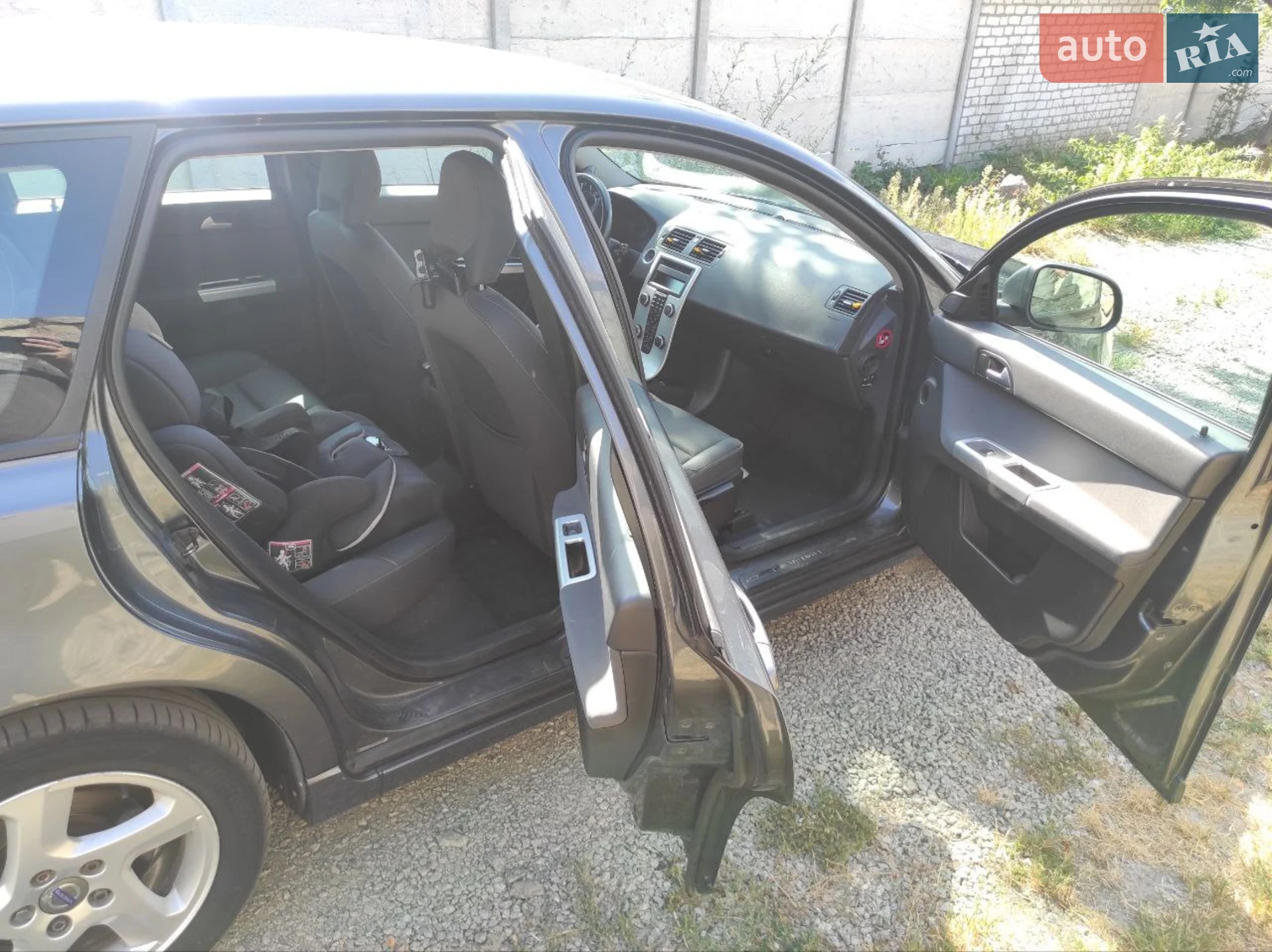 2011 Volvo V50 - мініатюра 3