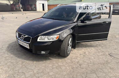 Volvo V50 2011