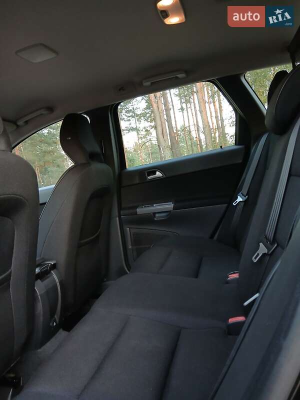Универсал Volvo V50 2010 в Ровно фото 12 Универсал Volvo V50 2010 в Ровно