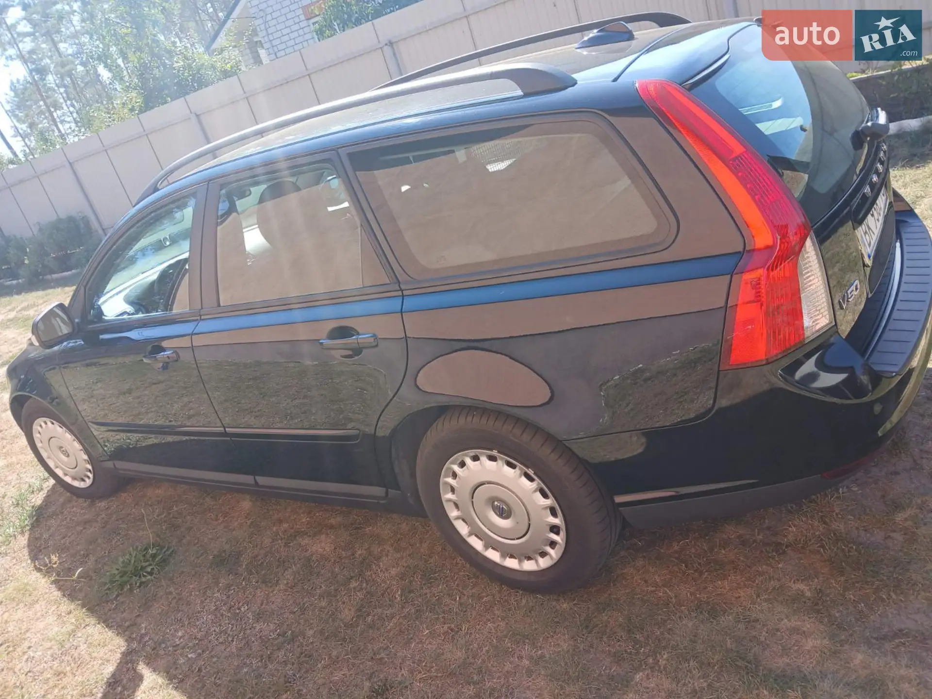 2010 Volvo V50 - мініатюра 3