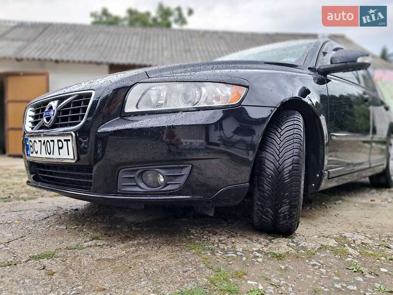 Универсал Volvo V50 2010 в Стрые