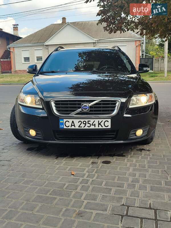 Volvo V50 2009