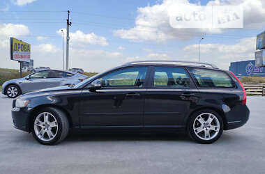 Універсал Volvo V50 2010 в Львові